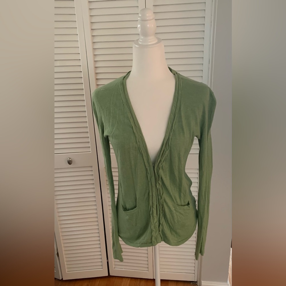Lime green cardigan light weight hook and closure and small front pockets